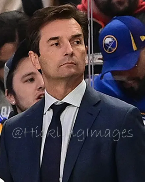 Dallas Eakins